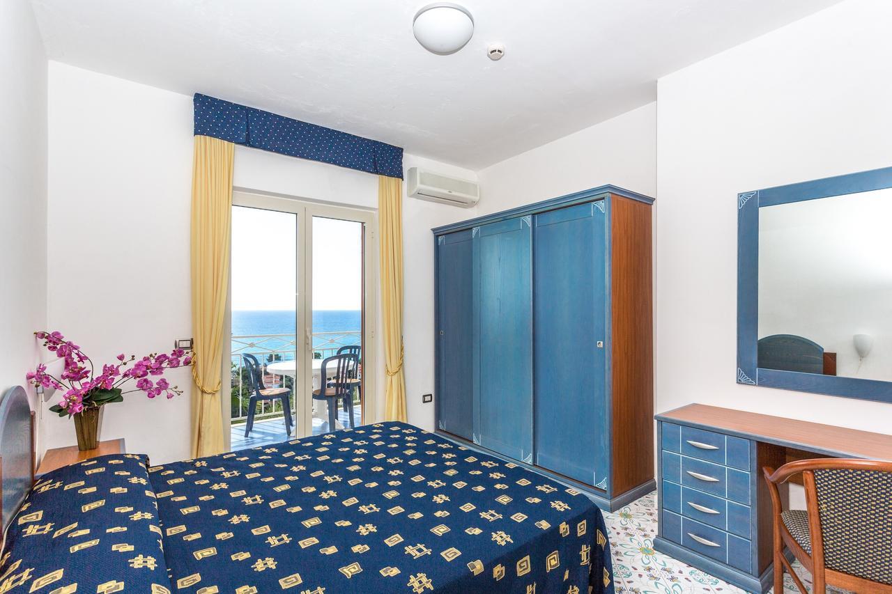 Club Residence La Castellana Belvedere Marittimo Εξωτερικό φωτογραφία